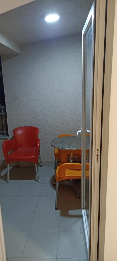Athos Apartments Ni المظهر الخارجي الصورة