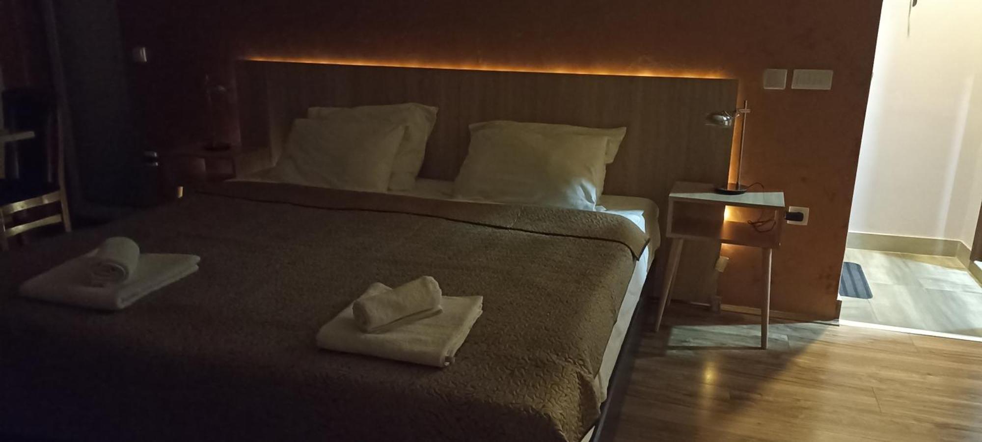 Athos Apartments Ni الغرفة الصورة